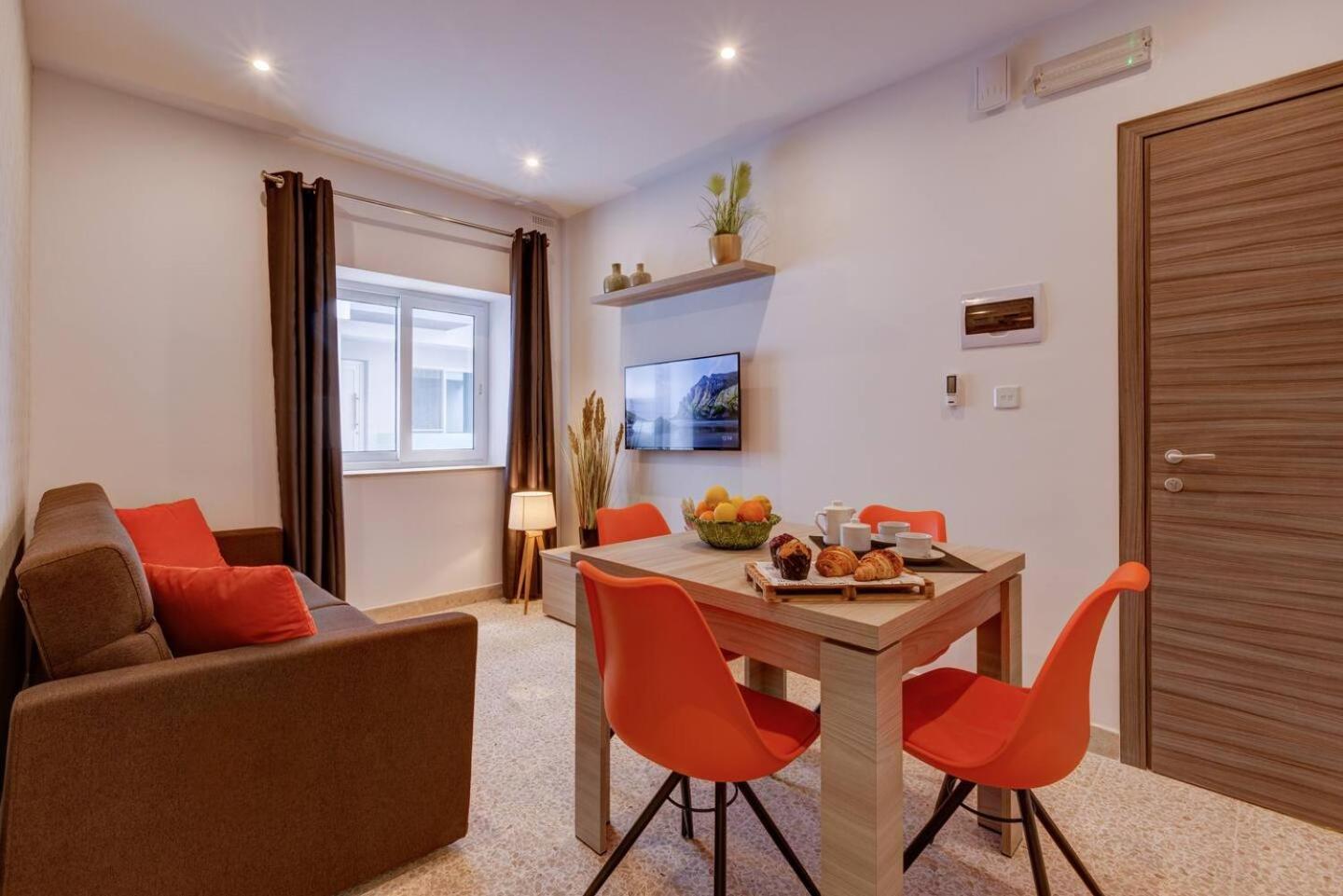 Uptown Mellieha By Homely Luaran gambar